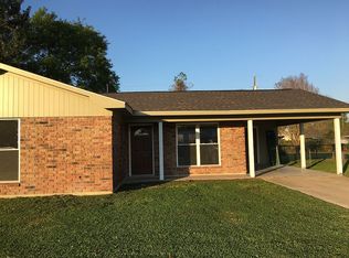 1106 Apple St, Vidalia, LA 71373