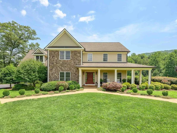 480 Labrador Ln, Charlottesville, VA 22903