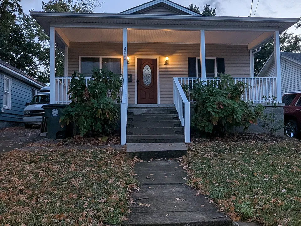 452 Shawnee Ave