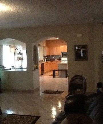 5th image of 2704 Woodside