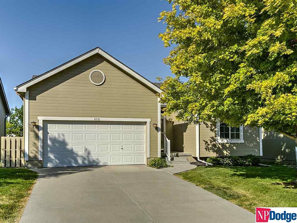 1st image of 4810 S 190th St