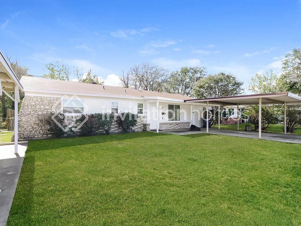 1st image of 3704 Bluebell Dr