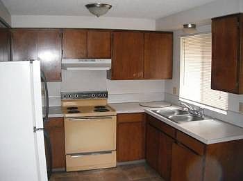 2nd image of 2419 S Kimball Ave APT 6