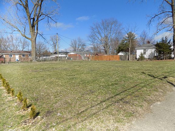 3rd image of 313 Cartwright Ave