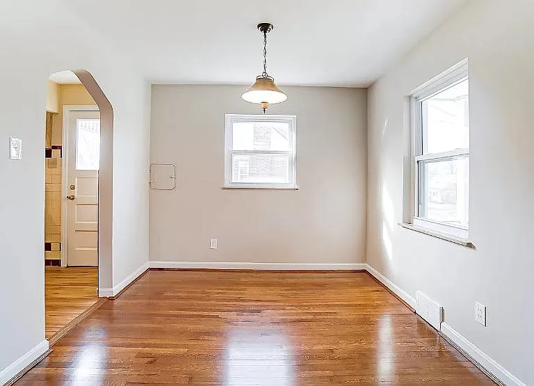 348 Don Ln — Photo 3