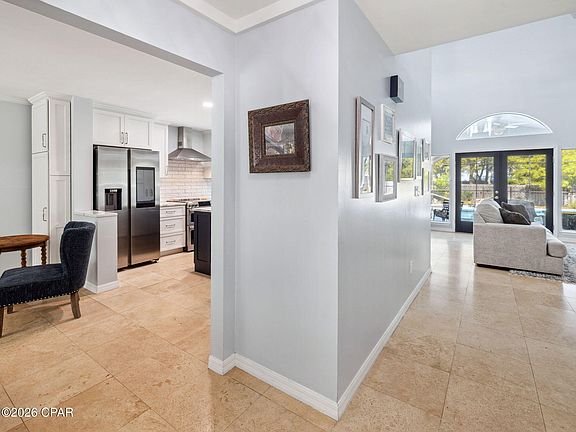 5th image of 550 Seabreeze Cir