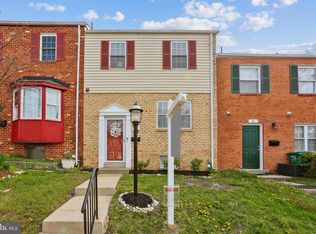 27 Orchard Dr, Gaithersburg, MD 20878