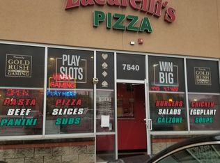 7540 W 103rd St, Bridgeview, IL 60455