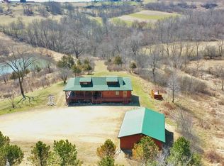 1861 Trophy Run Ln, Harpers Ferry, IA 52146