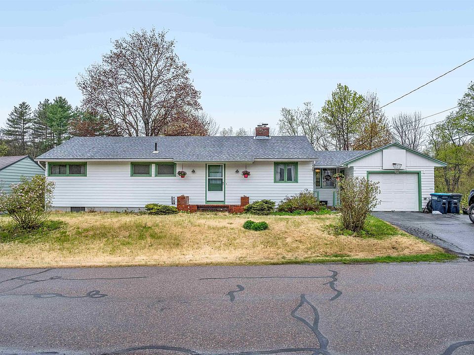 1st image of 8 Mountainview Street