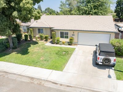 1984 White Chapel Lane, Porterville, CA, 93257