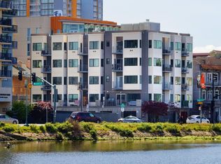 1524 1st Ave #404, Oakland, CA 94606