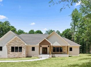 602 4th St SE, Arab, AL 35016