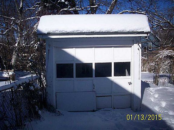 3rd image of 1116 W 25th St
