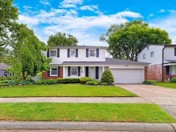 528 N Marias Ave, Clawson, MI 48017
