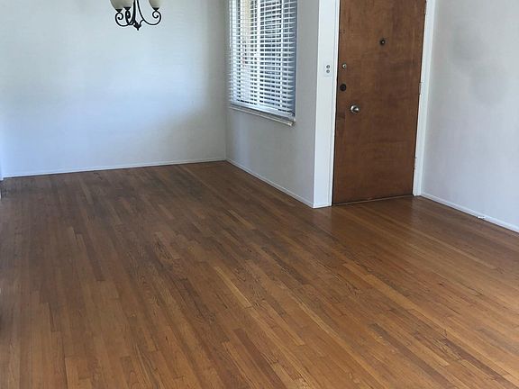 Dining Room/Front Door