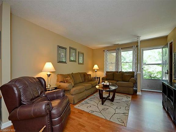 2nd image of 107 Abbey Fields Ln