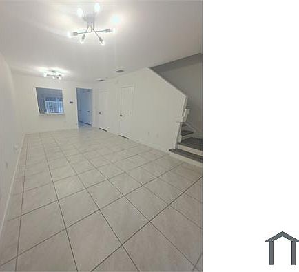 4th image of 540 NE 5th Ln