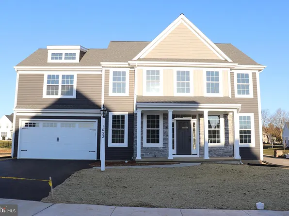 1032 Strafford Pl #80, Lancaster, PA 17601