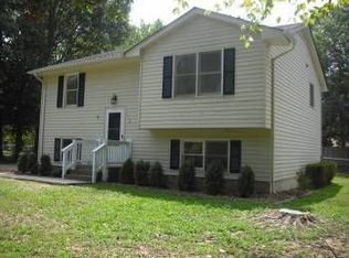 112 Wyatt Dr, Fredericksbrg, VA 22407