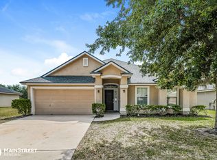 14061 Redrock Lake Dr, Jacksonville, FL 32226