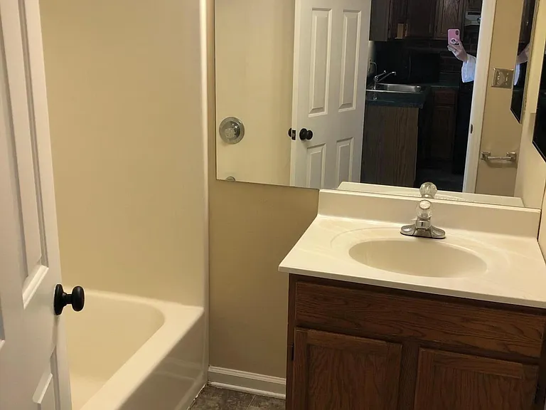 555 E Main St #211 — Photo 5