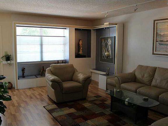 2nd image of 2070 Ventnor P #2070