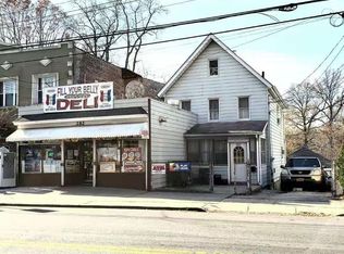 282 Manor Rd, Staten Island, NY 10314