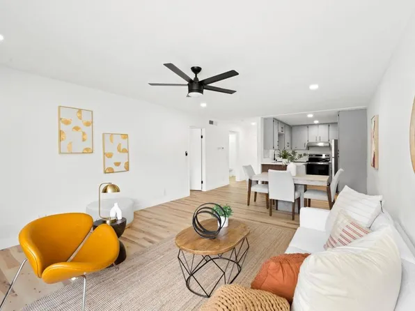 10350 Caminito Cuervo Unit 93, San Diego, CA 92108