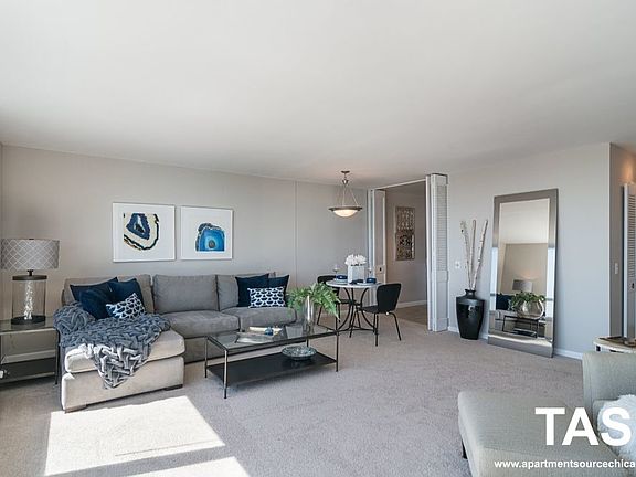 2nd image of 3452 N Lakeshore Dr #1