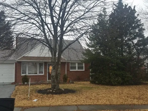 532 Lindsay St, Ridley Park, PA 19078