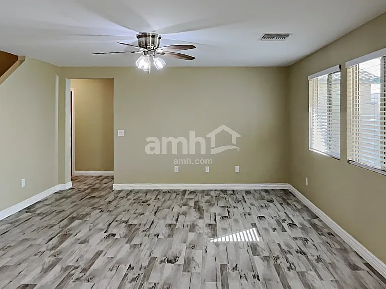 8933 N Country Cove Trl — Photo 3