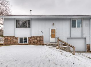 15123 Z St, Omaha, NE 68137