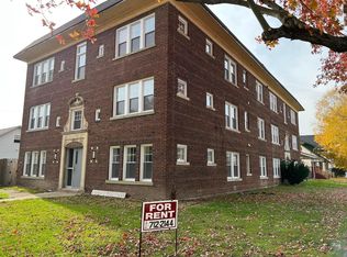 10615 Florian Ave APT 11, Cleveland, OH 44111