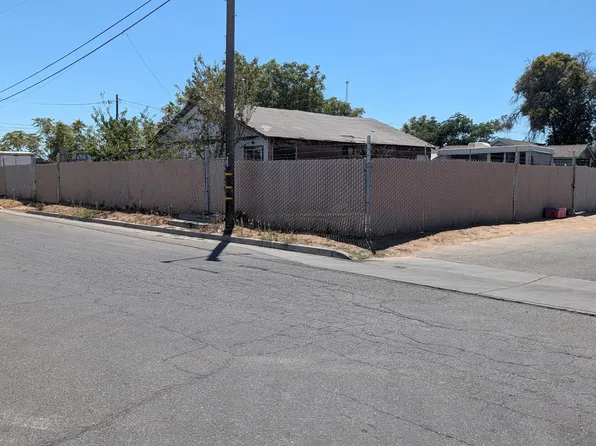 3207 W Lansing Way, Fresno, CA 93722