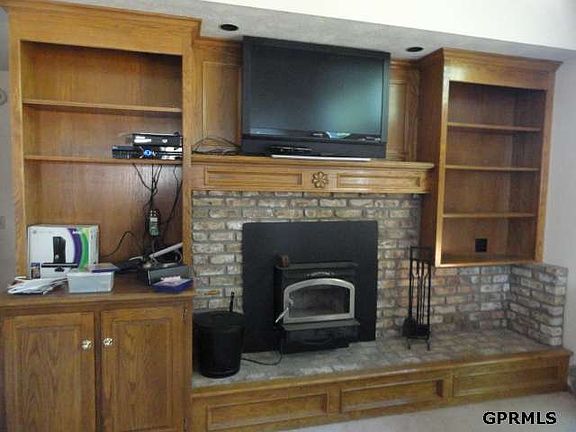 2nd image of 1017 Tekamah Ln