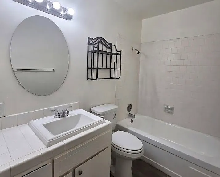 1380 E Bulldog Ln #102 — Photo 7
