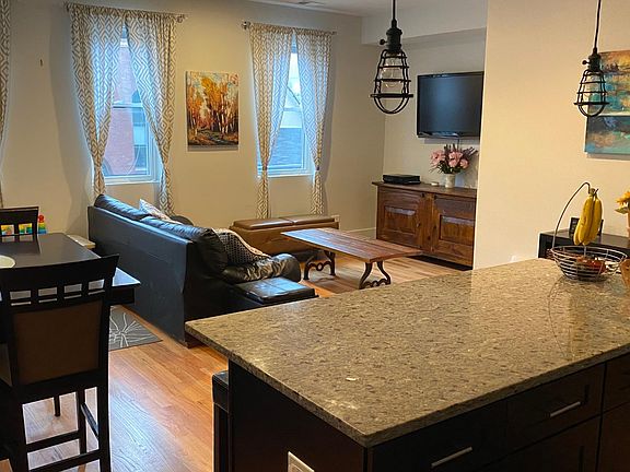 2nd image of 1656 N Rockwell St #2