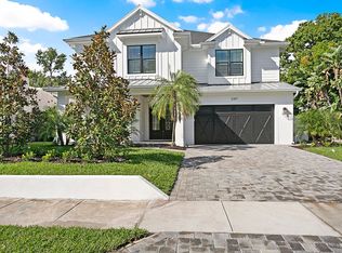 2406 W Sunset Dr, Tampa, FL 33629