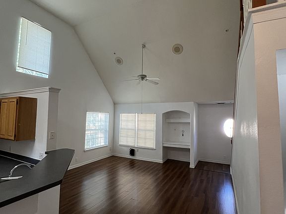 3rd image of 3362 Greenwich Village Blvd APT 202
