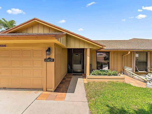5th image of 12816 SE Pinehurst Court