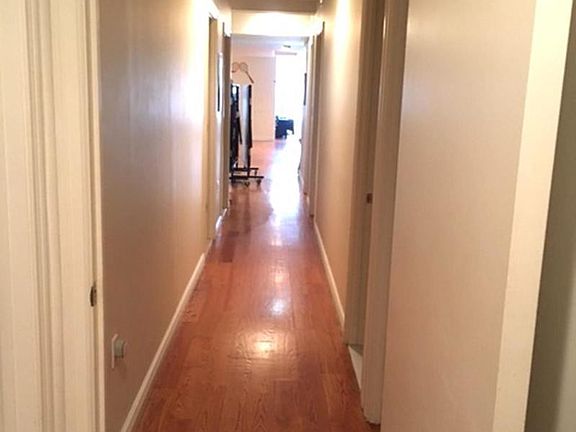 4th image of 23 E 17th St APT 5