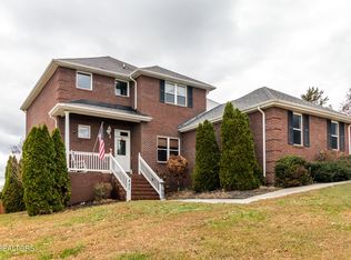 427 Montana Ct, Seymour, TN 37865