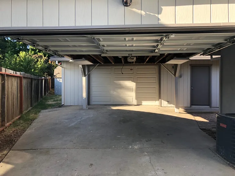 7024 Woodmore Oaks Dr #B — Photo 17