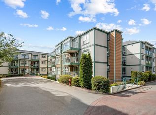 Chelsea Green, Saanich, BC V8X 2W6