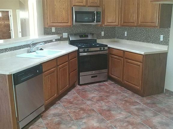 4th image of 4245 Fireweed Dr