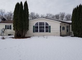 981 S View Ln, Dresser, WI 54009