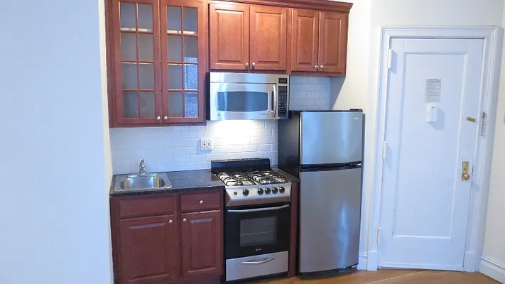 Rented by Quality Living Realty | media 33