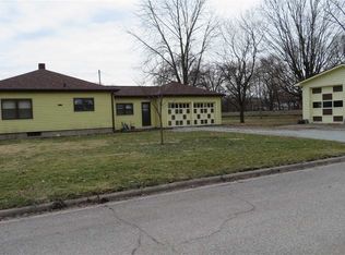 320 N Water St, Peru, IN 46970