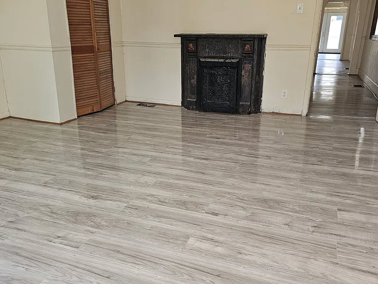 913 N Elliott St — Photo 2